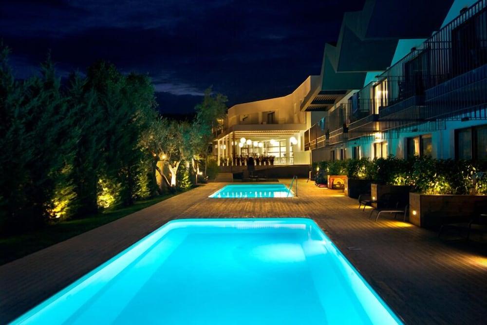 Aqua Bay Hotel Plános Exterior foto